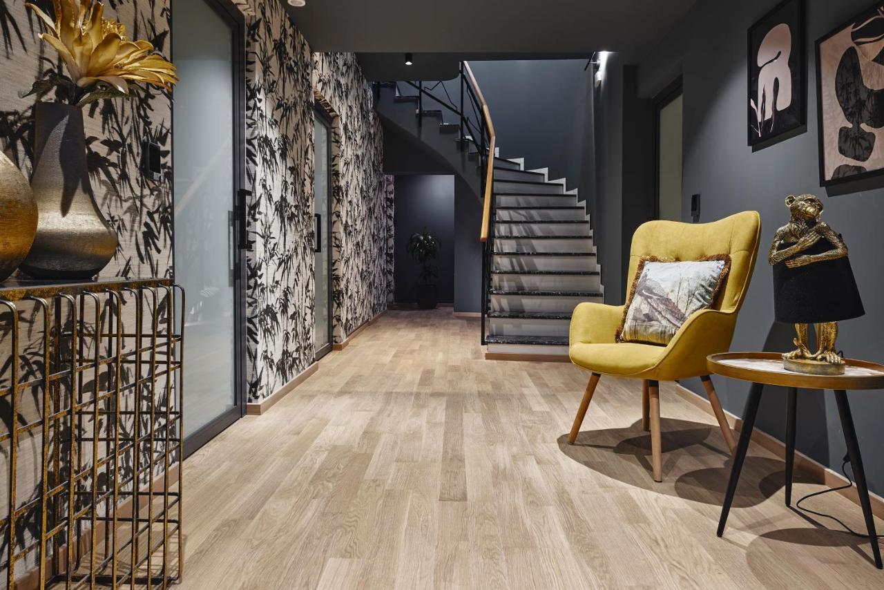 Cama Luxury Suites Atenas Exterior foto